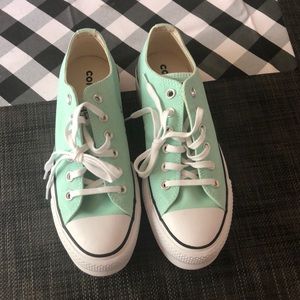 Brand new mint green platform Converse